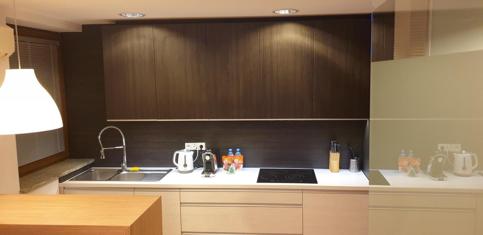 Lupoapartments Kosynierow Klimatyzacja Dostep Na Kod Łódź Rom bilde